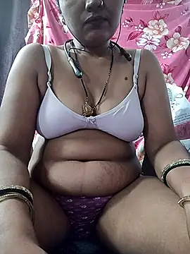 Sushmita_Love143 Adlı Modelin Canlı XXX Sohbeti