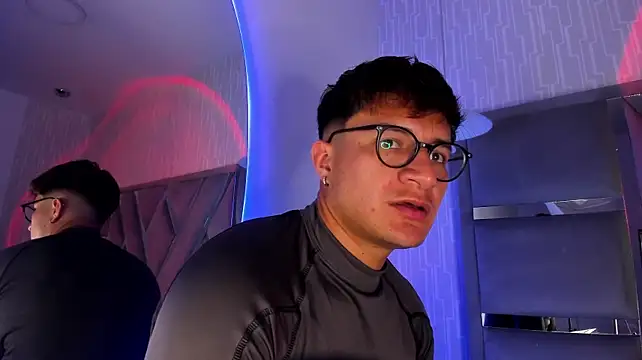 Hassbyd – Naživo XXX chat