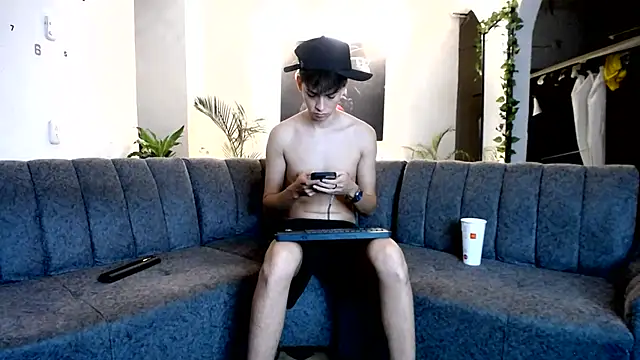 Živý XXX chat damiancam1