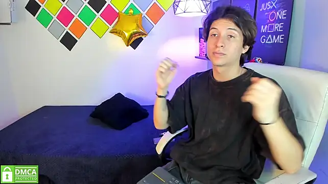 Chat XXX ao vivo de Marcoviolet
