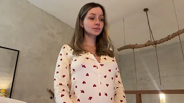 _liatris_ Adlı Modelin Canlı XXX Sohbeti