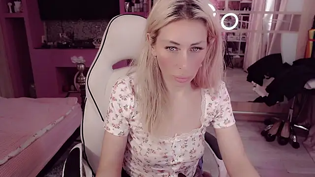 Chat +18 de AnnieGOld_ ao vivo