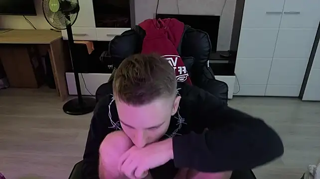 pvlpstvy Live XXX-Chat