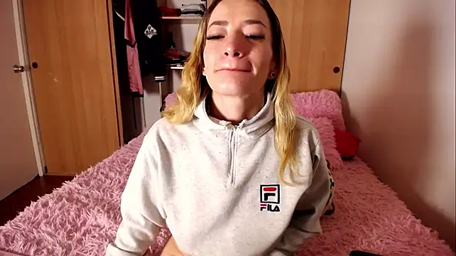 Zoe_jones13 - naked me