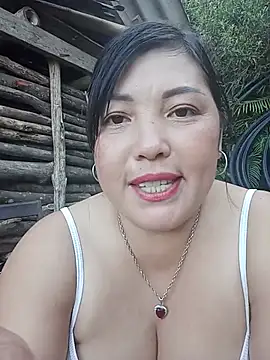 Czat XXX na żywo – sary-hot2x