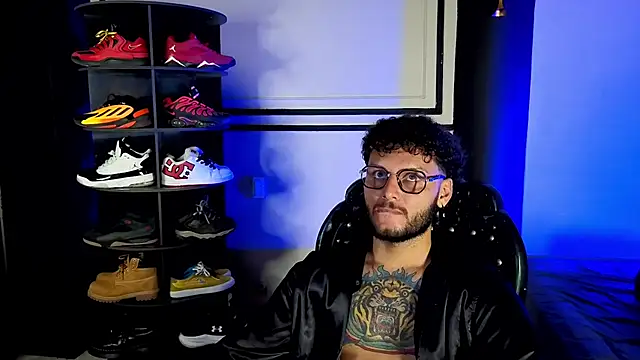Tadeo_Prieto_ Chat XXX in diretta