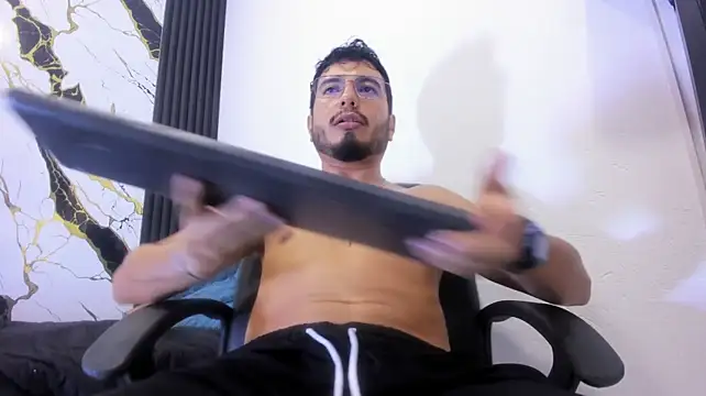 danthewolf Live XXX-chat