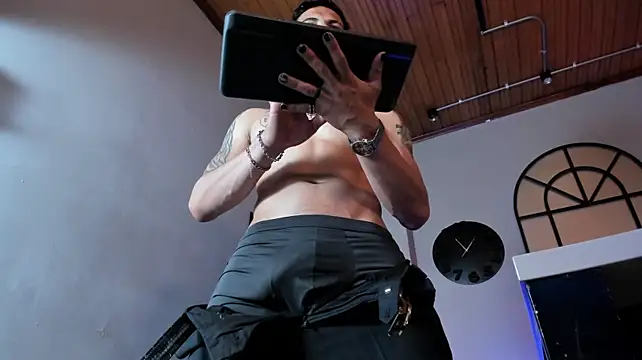 Dustin_Sonne – Naživo XXX chat