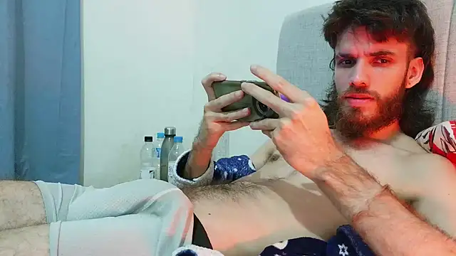 PygmaBoy Chat XXX in diretta