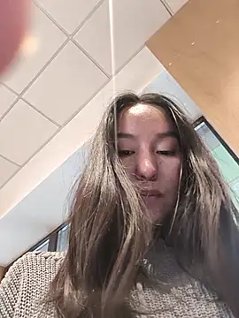 Luu-Lii777 - Let's show our boobs on the streets of d
