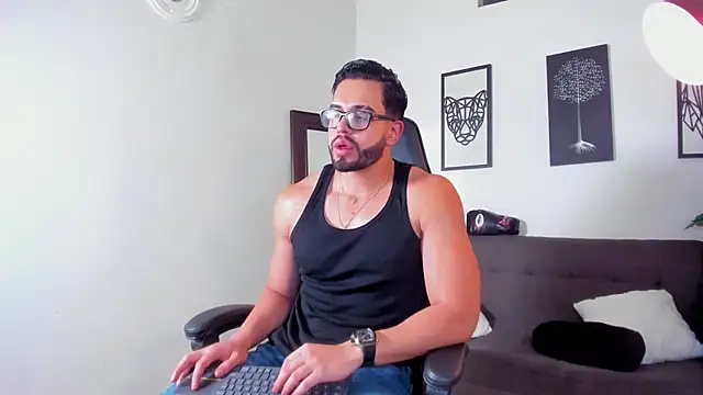 دردشة Justin_kingX7 الجنسية المباشرة
