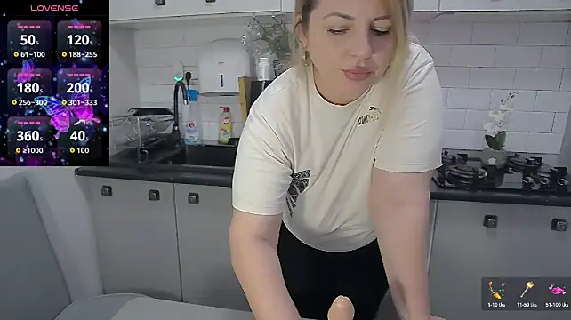 Erikaerika - smoke +hot bj