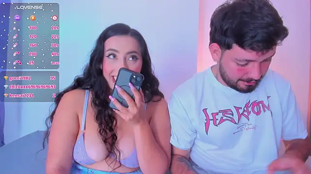 Hector_and_aleja - Finger in my pussy