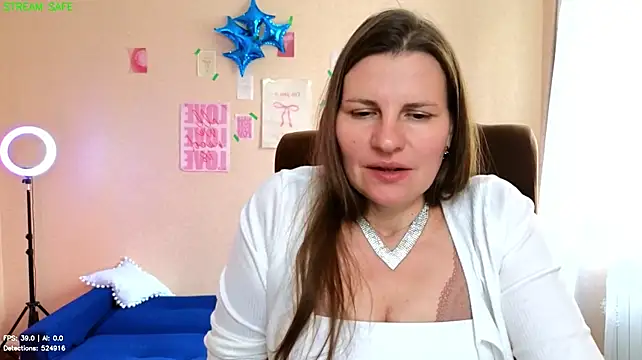 Mirabelle_Velvet - My ass accidentally ended up in the shot