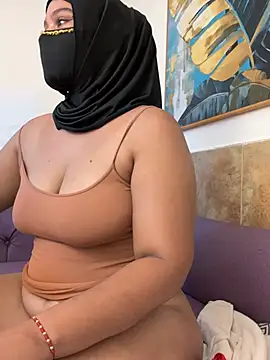 Aylin_arabic - spanks my ass x10