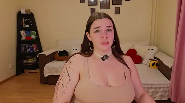 Iwi_wi_wi Chat XXX in diretta