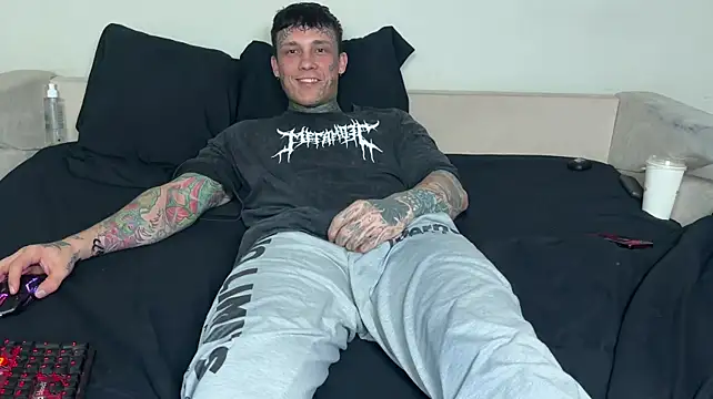 XXX chat uživo modela Anubisgods