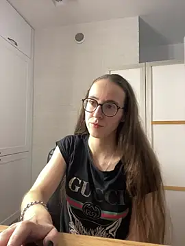MartiniiSelenna - Twerk