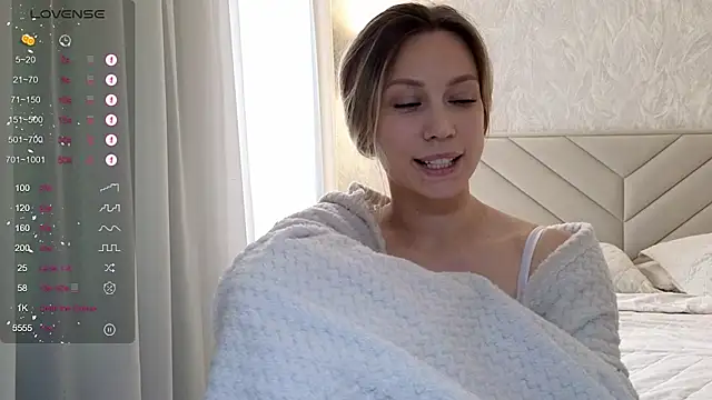 Alice_Wonders' Live XXX Chat