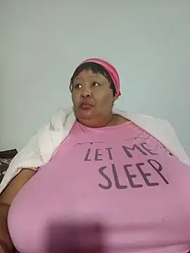 Nancy111 - Make Me cum and squit in my toy