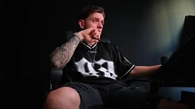 FelixStarkkn Live XXX chat