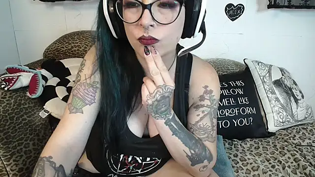 Missy-Dee Adlı Modelin Canlı XXX Sohbeti
