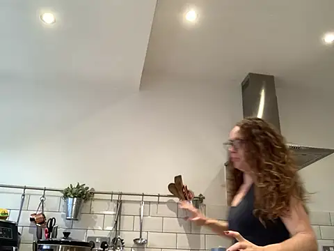 gingergymbunnyn Live XXX chat