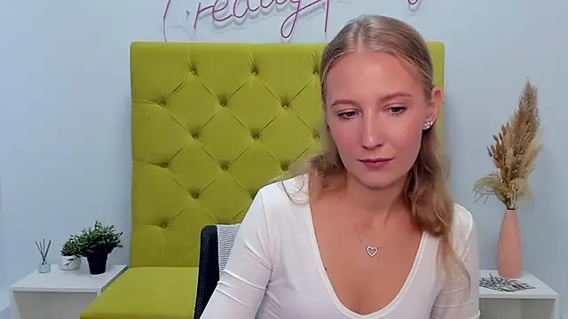 LolaWilsons Live XXX-chat