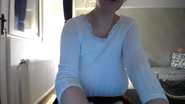 Mary_x Chat XXX live