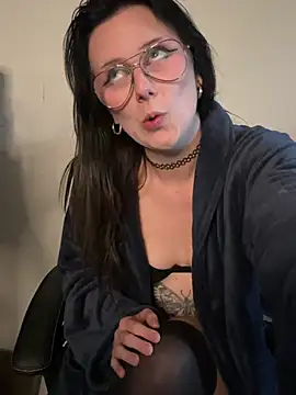 Chatroom XXX en direct de LeaNorah69