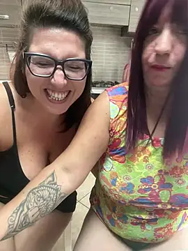 SinfulMarkedQueens – Naživo XXX chat