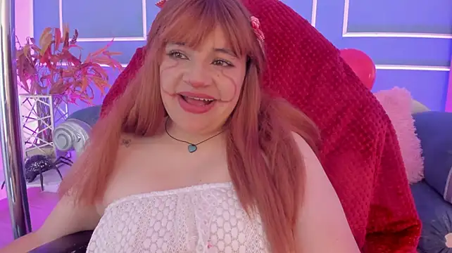 TaraTaylorr XXX чат на живо