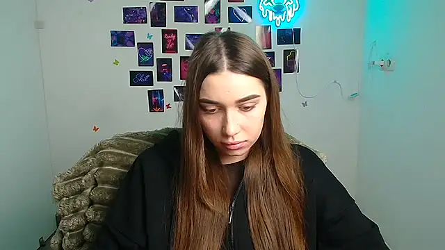 NikaMystic's Live XXX Chat
