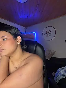 Isabella_boobd