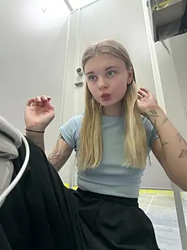 -MiaKitty - Pants lower + show ass in panties / WC