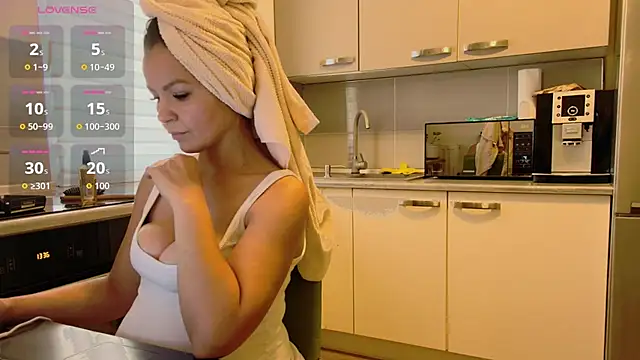 Alisoncassie - cum show