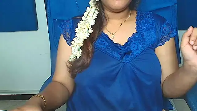 Anjali-Queen - Remove Blouseeeeeeee