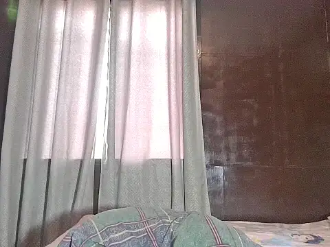 Chat +18 de Maria_agwanta ao vivo