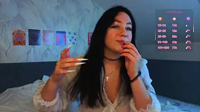 Sofia_Conner - add some oil on my body