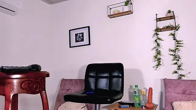Chatroom XXX en direct de sabrina-bernal
