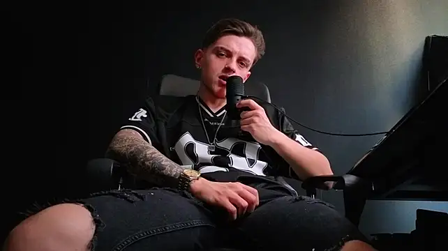 FelixStarkkn Live XXX chat