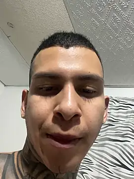 Andrew_san Live XXX-Chat