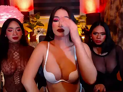 MALICIOUS_EVA Chat XXX live