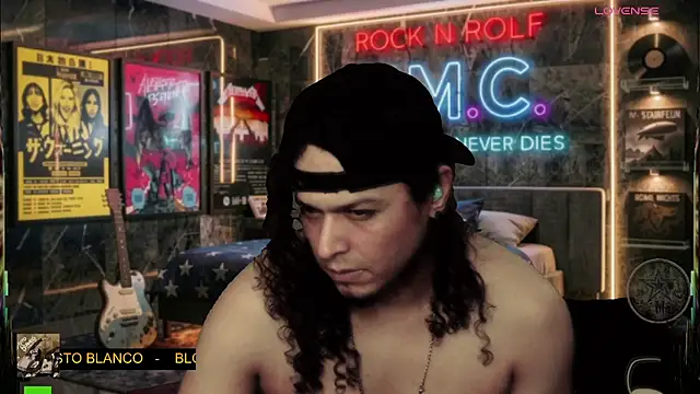 chino_roz live XXX chat