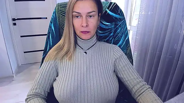 Živý XXX chat AlexiaDarren