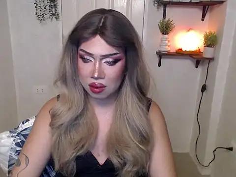 LasciviousDelilah's Live XXX Chat
