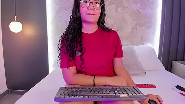 alysson_moon_'s Live XXX Chat