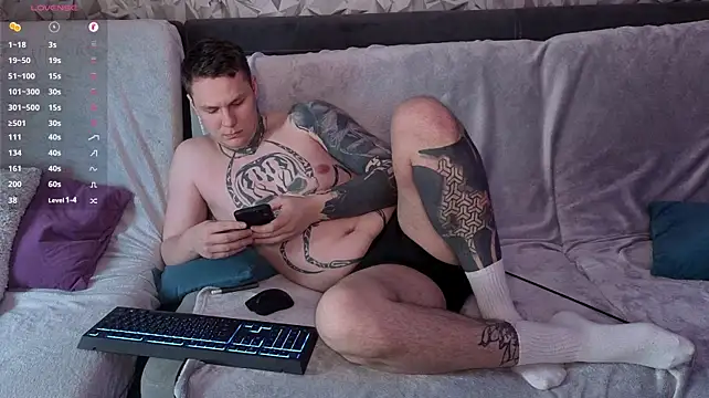 XXX chat uživo modela Lechery_boy