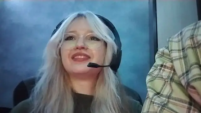 Chat +18 de eliseida ao vivo