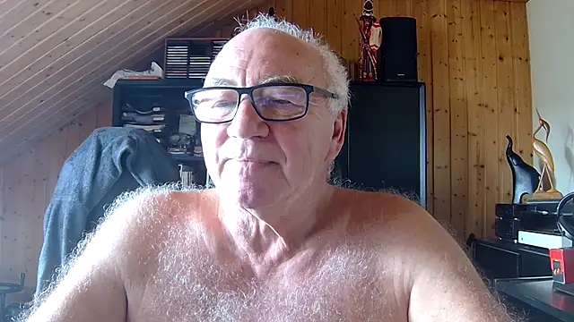 Онлайн чат XXX biggandybig